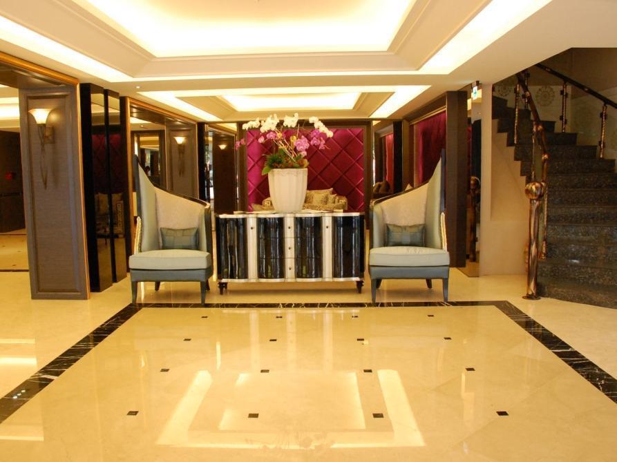 Felicity Business Hotel Taichung Exterior photo